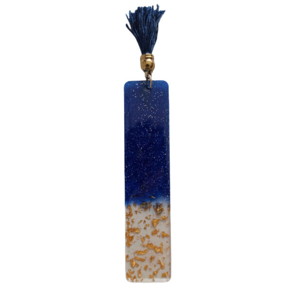 Handmade-Resin-Bookmark-–-Personalized-Gift-for-Book-Lovers-2