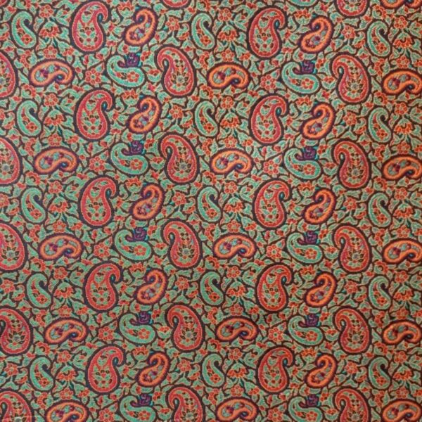 Immerse-Yourself-in-the-Splendor-of-Termeh-Weaves-A-Tapestry-of-History-and-Artistic-Heritage-1