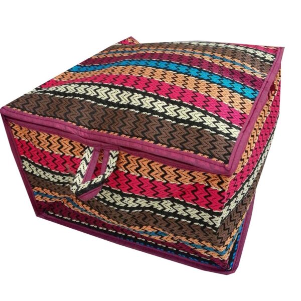 Jajim-Patterned-Clothing-Storage-Solution-1