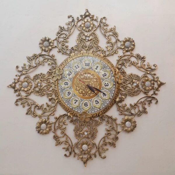 Luxurious-Brass-Wall-Clock-Featuring-a-Delicate-Floral-Accent