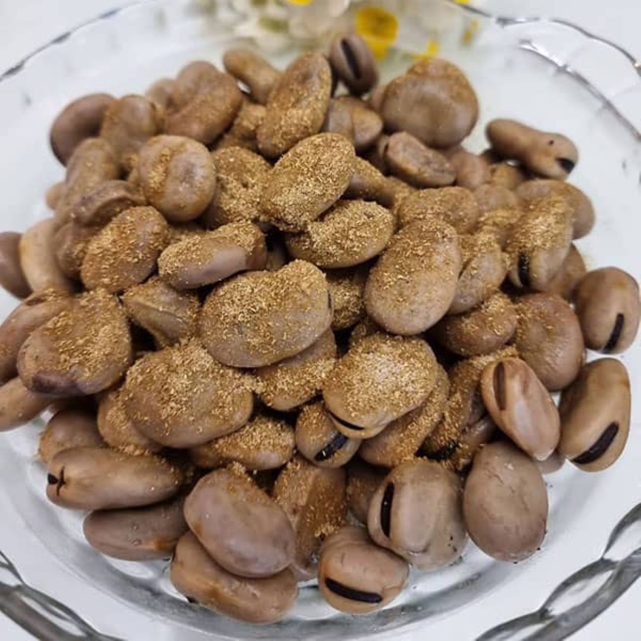 Getrocknete Saubohnen aus Tabriz – Nahrhaft und köstlich, 1000 g