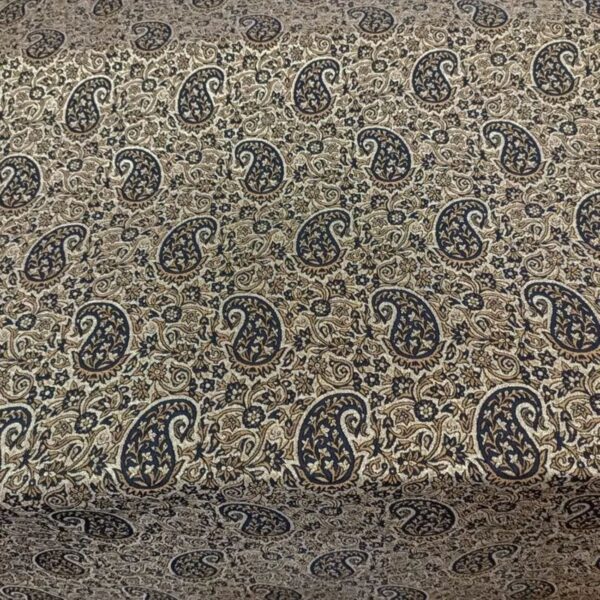 The-Magic-of-Termeh-Weaving-Persian-Dreams-4