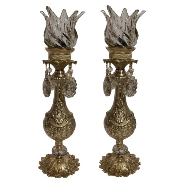 Vintage-Inspired-Brass-Candlesticks-for-Cozy-Evenings-2