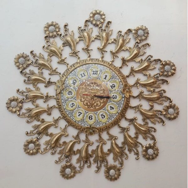 Vintage-Inspired-Brass-Wall-Clock-Adding-a-Touch-of-Heritage-to-Any-Space