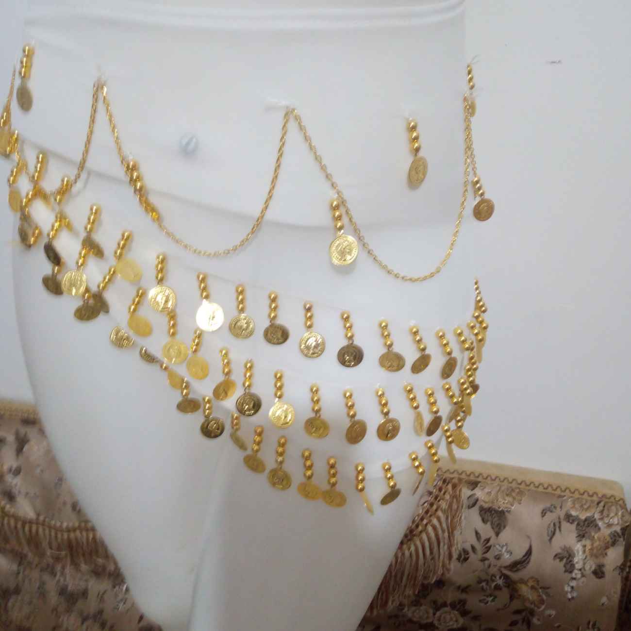 Goldener Münzenschal für Damen – Hüfttuch für arabischen Tanz geeignet