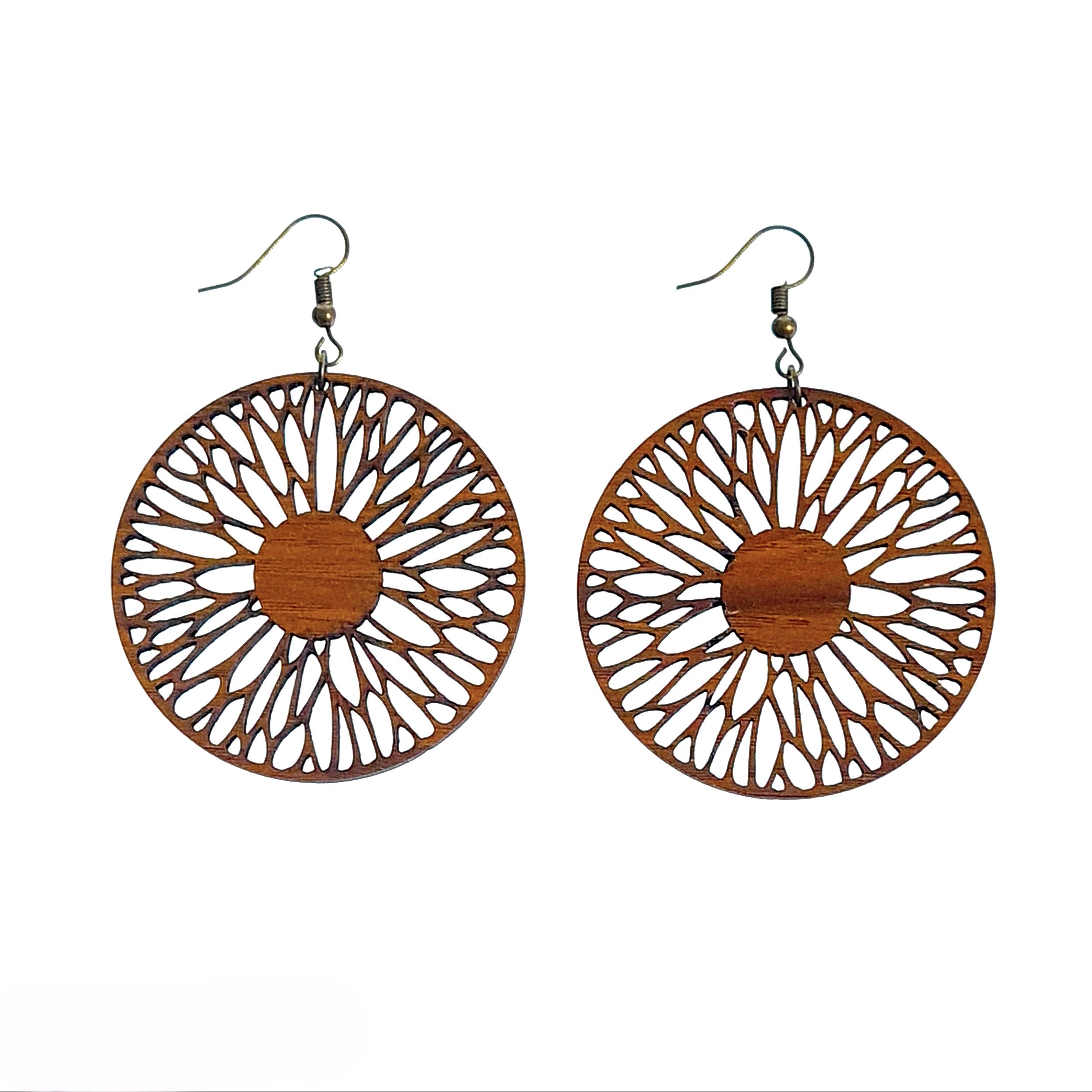 Boho-Holzohrring – Leichter handgefertigter Schmuck für Naturliebhaber