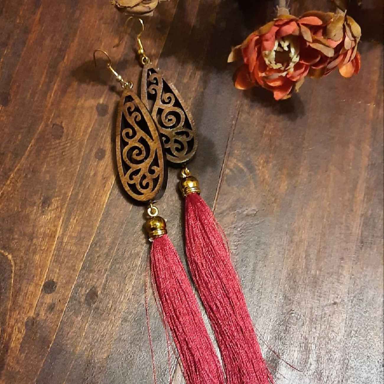 Boho-Holzohrring – Nachhaltiger Schmuck für Hippie- und Freigeist-Stil