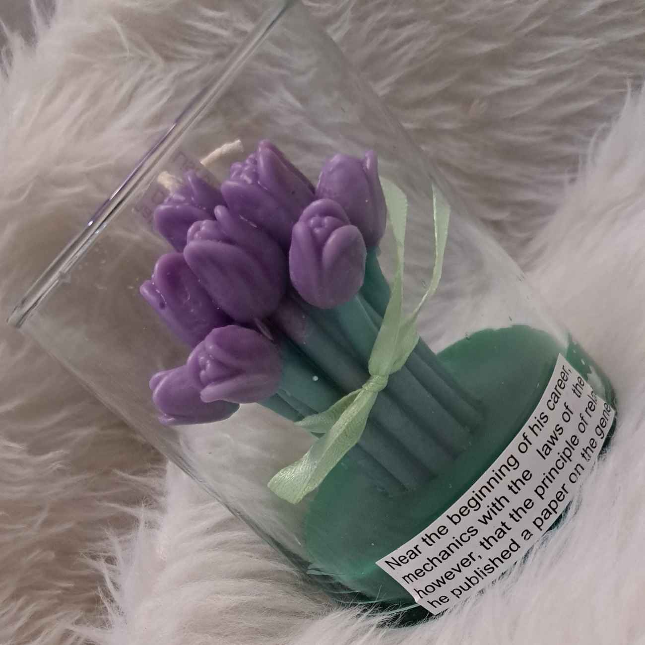 Handgefertigte Lavendel-Glaskerze – Beruhigender Blütenduft für eine gemütliche Wohnatmosphäre