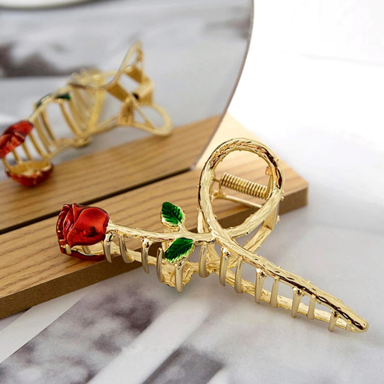 Haarklammer für Damen in Rosenblumen-Design – Modisch und Einzigartig