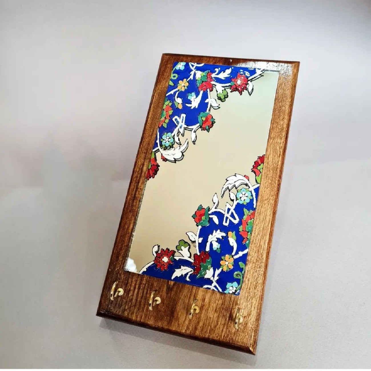 Holzspiegel-Schlüsselhalter mit persischem Motiv – Traditioneller handgefertigter Wandorganizer