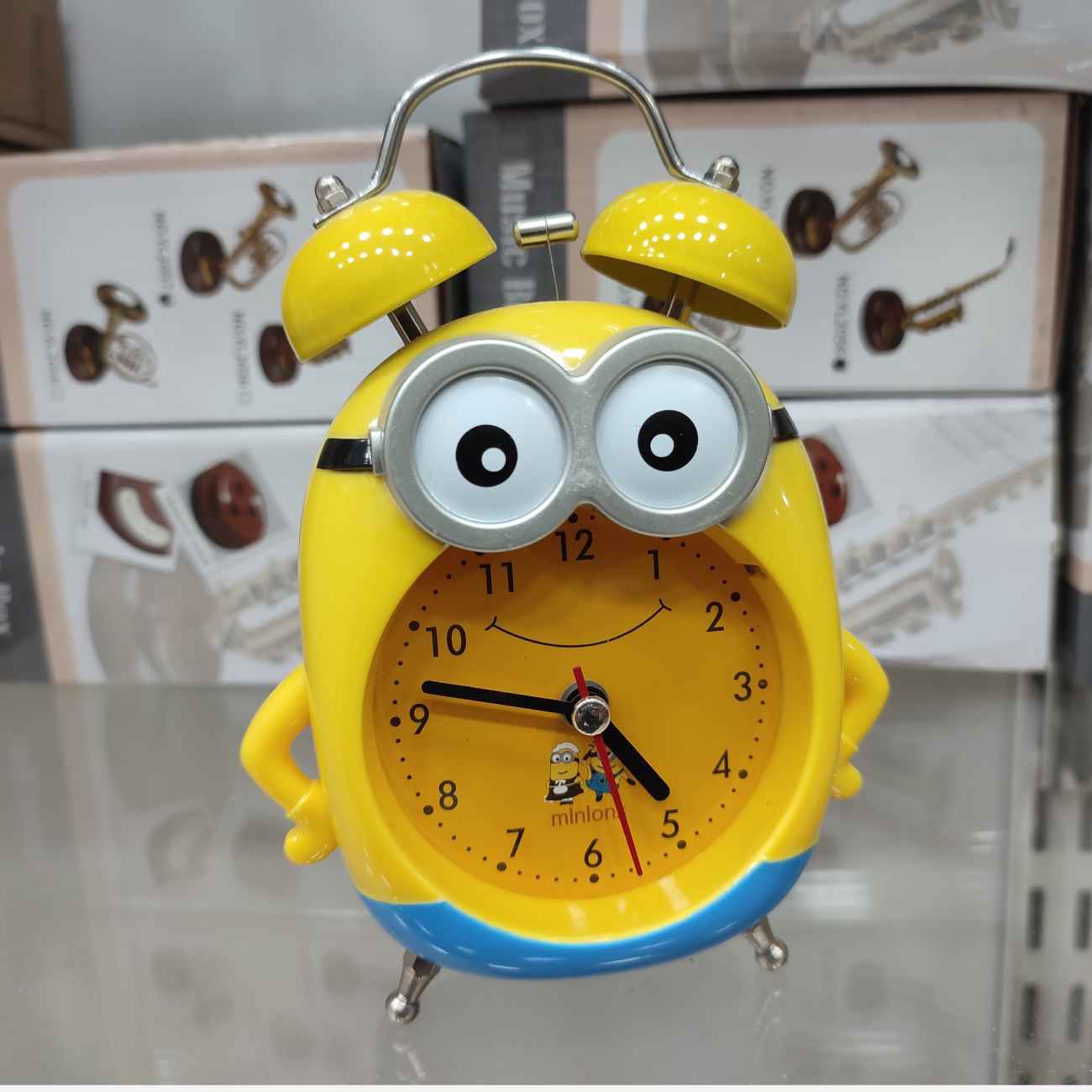 Fröhlicher Gelber Minion Doppelglockenwecker – Perfekte Geschenkidee