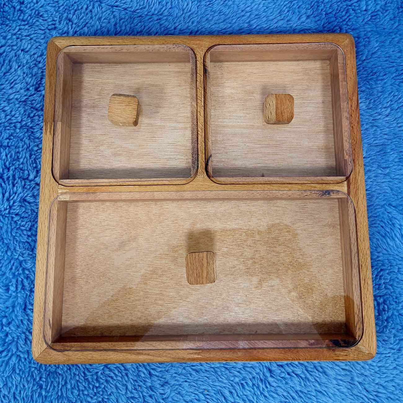Handgefertigter Holz-Nuss-Organizer – Funktional & schönes Tischgeschirr