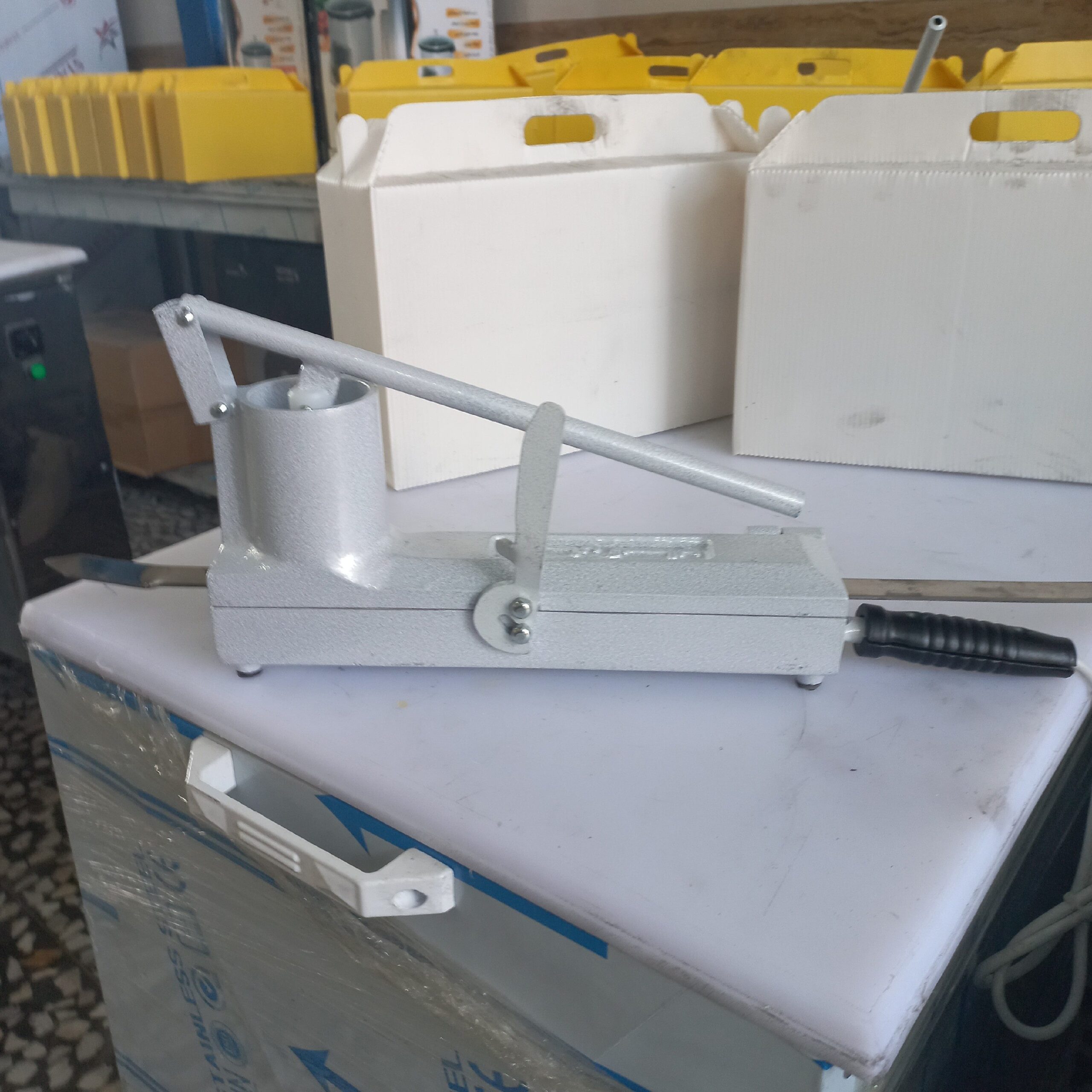 Kofta Machine Große elektrische Kebab-Maschine & Spießgerät – 130 g, ideal für Adana ...