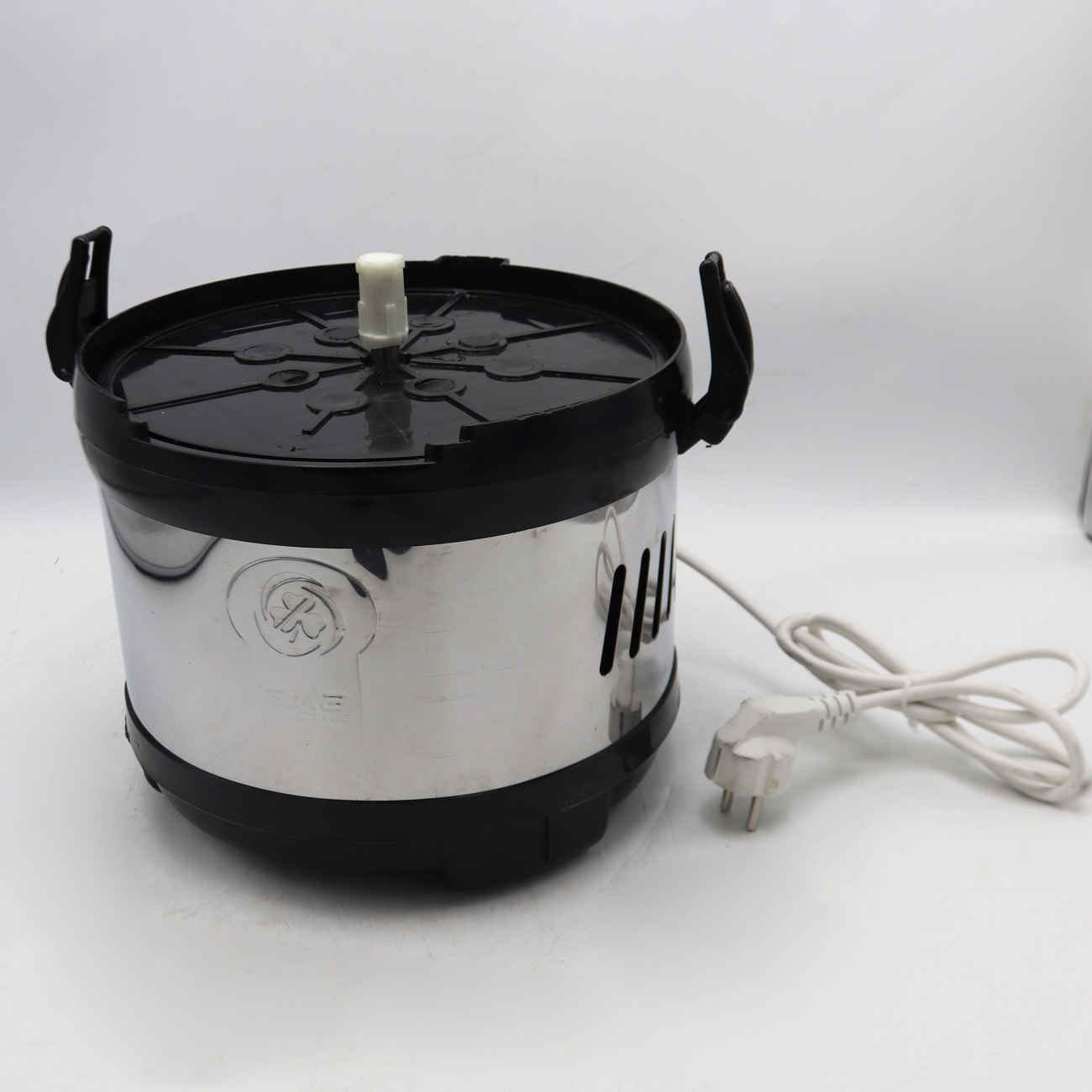 Gemüseschneider, Modell Sahand – 3 Liter 220V – Aka Elektrik Marke