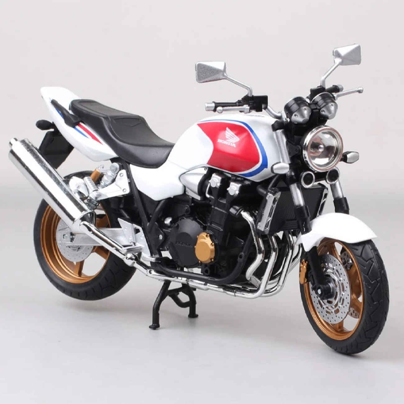 Automaxx Honda CB1300SF Modell aus Metallguss mit Präsentationsplatte – Sammlerstück im Maßstab 1:12