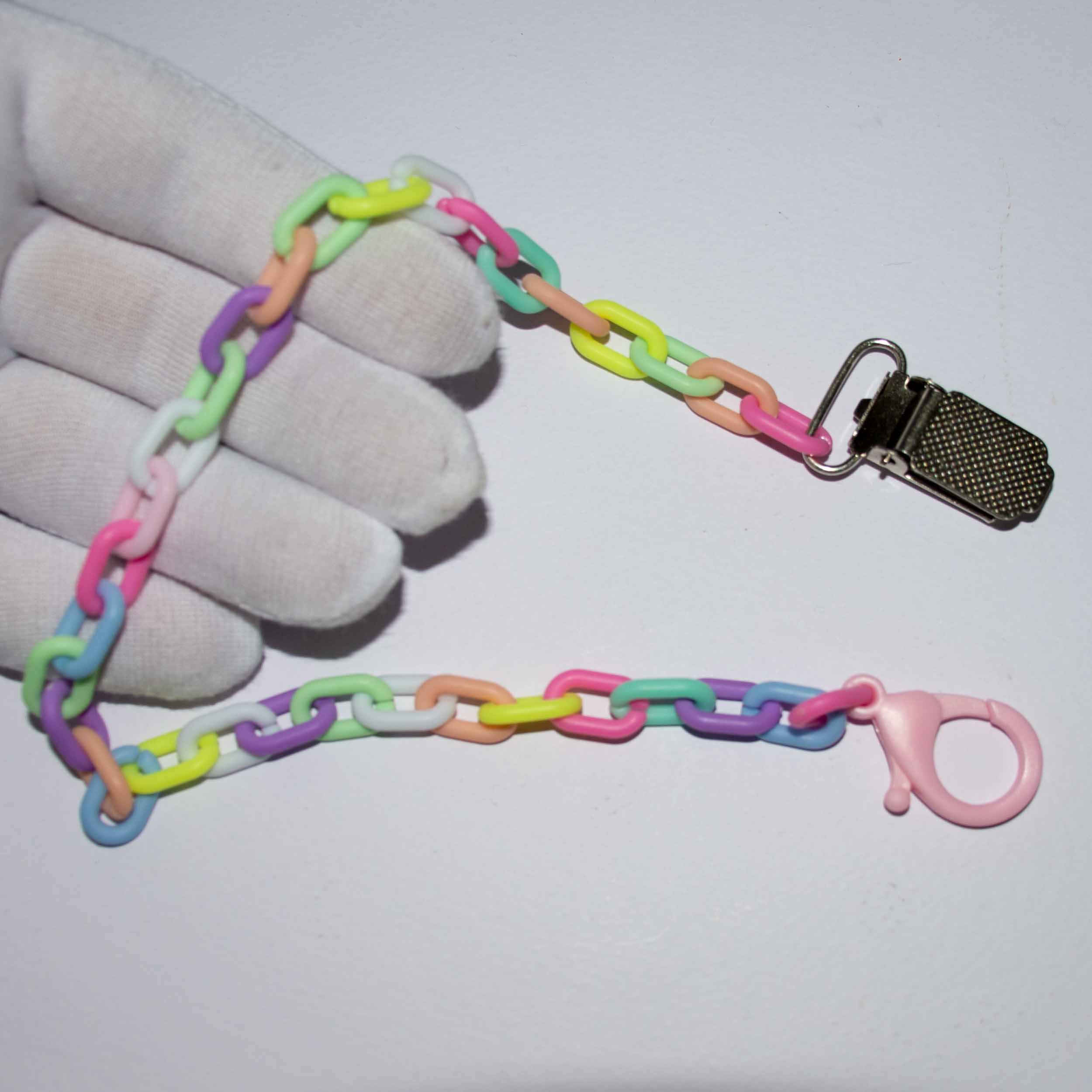 Thumbnail 2: Schnullerband für Babys – Verhindert Herunterfallen und Verlieren durch Kettendesign