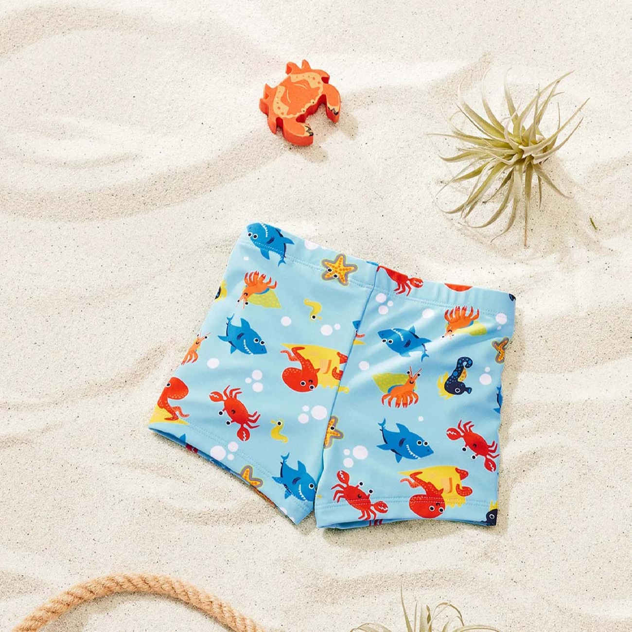 Niedlicher und bequemer Badeanzug mit Haimotiv – Perfekt für Wasserspaß