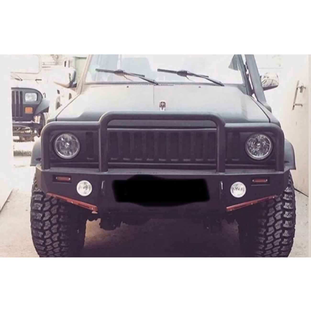Robuster Frontgrill für den Nissan Patrol – Ideal für Offroad-Abenteuer