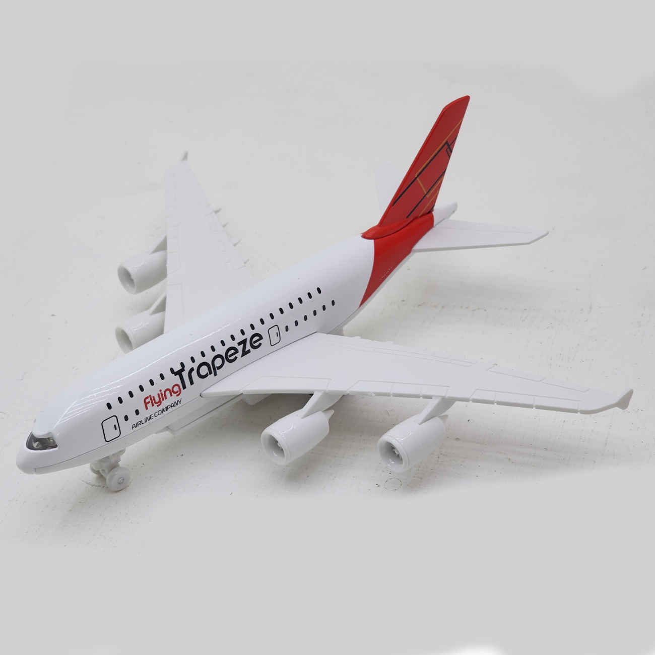 Fernsteuerbares Flugzeug mit Fliegendem Trapez – robuste Bauweise, präzise Steuerung und langanhaltender Batteriebetrieb für grenzenlosen Spielspaß