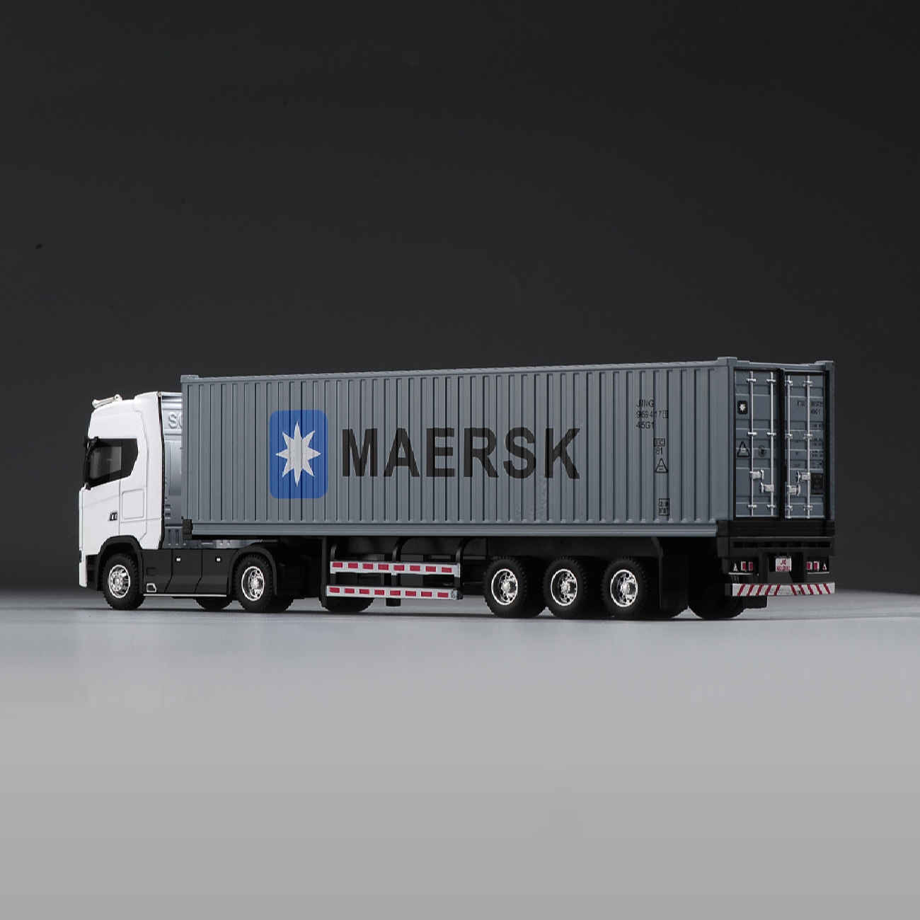 Vintage Spielzeug-LKW Mercedes-Benz Actros 1996 mit originalgetreuem MSC-Container und feinen Details